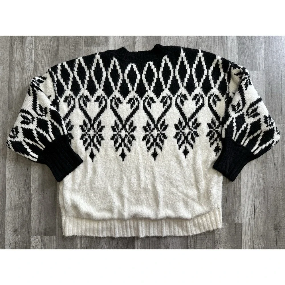 Free People Fireside Patterned Tunic‎ Oversized Dolman Sleeve Cuff Medium